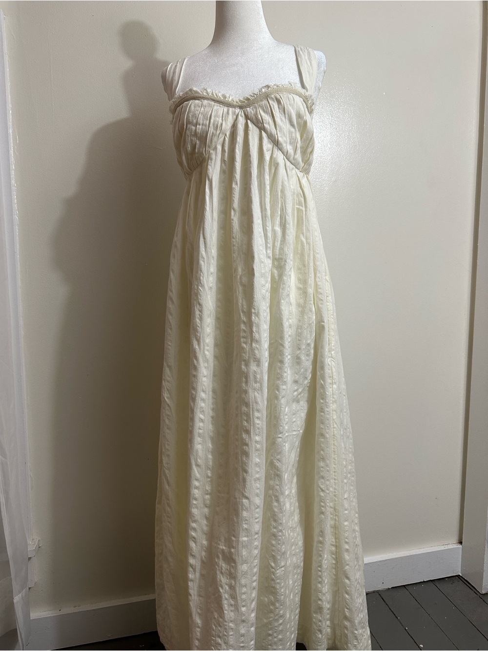 Free People Cream Maxi Dress with Tank Straps
#beach
#boho
#cottagecore - Picture 4 of 5